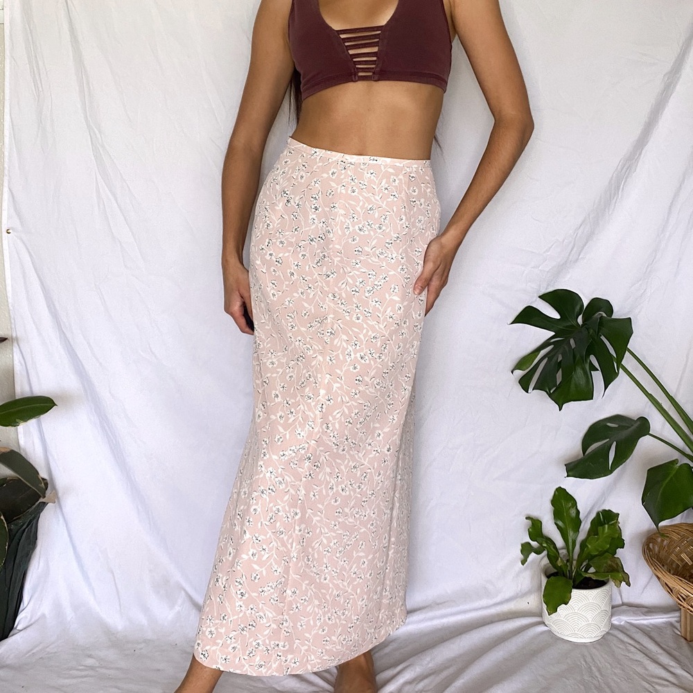 Vintage 90s pastel pink floral maxi skirt